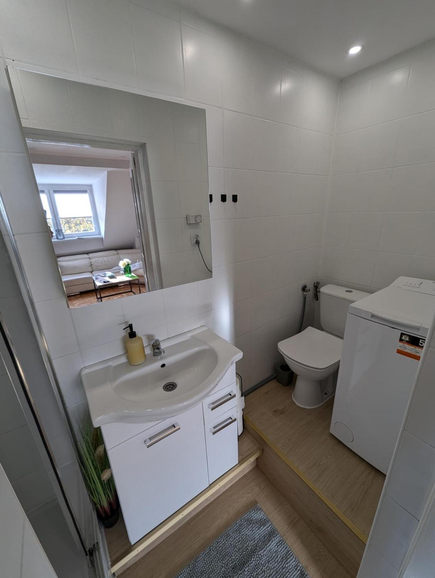 Dwupoziomowy Apartament W Dzielnicy Nadmorskiej Balticroom1 Swinoujscie Luaran gambar